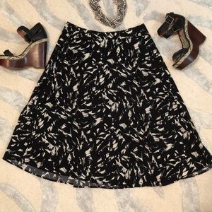 Midi Skirt Forever 21 Silky Lined Black & Cream